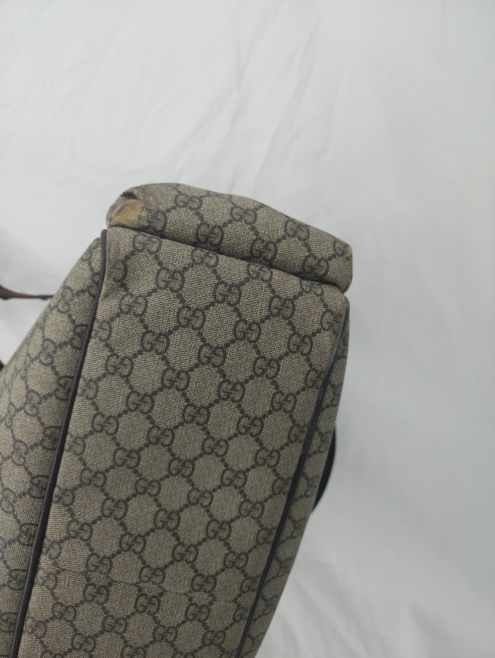 Gucci Beige Monogram Canvas Shoulder Bag with Brown Trim - Picture 10 of 16